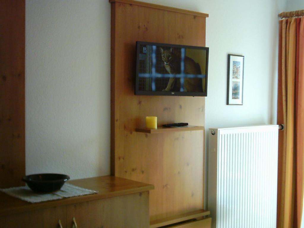Haus Christl Reit Im Winkl, Kostenloser Parkplatz, 5 Minuten Zum Ortszentrum, Ruhige Lage, Wlan Chambre photo